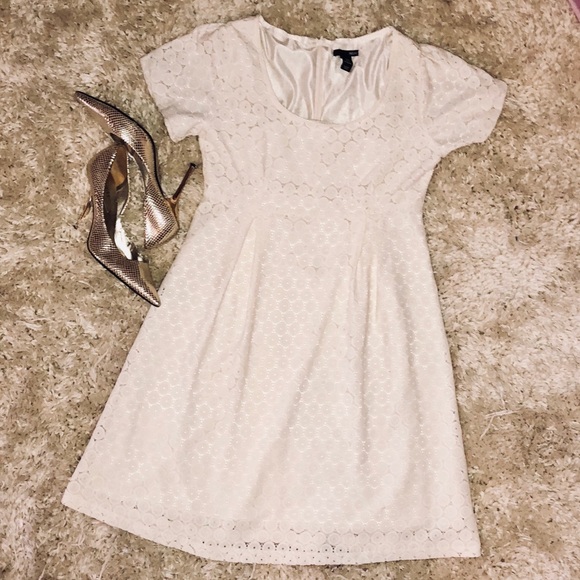 H&M Cream Colored Lace Babydoll Dress - Picture 4 of 5